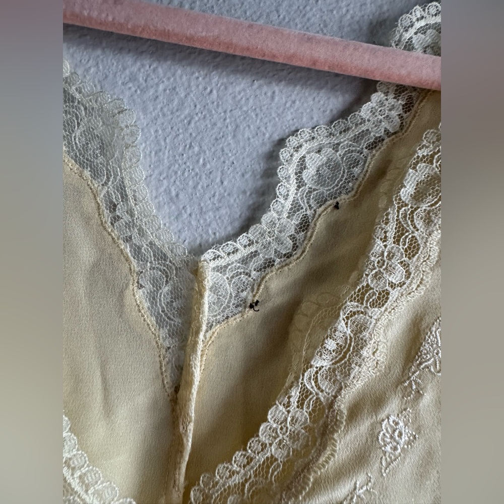 PAIGE Yellow Beige Silk Ancona Tank Top Boho Lace Blouse Tank size - Picture 4 of 8